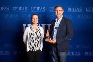 Read more about the article University of Florida IFAS Honors Dana Eller As Volunteer of the Year